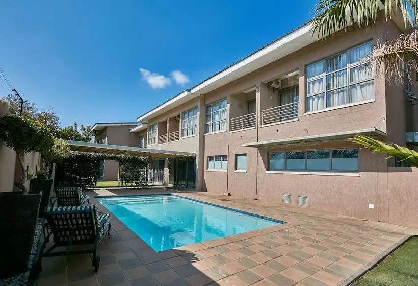 هتل Regent Select