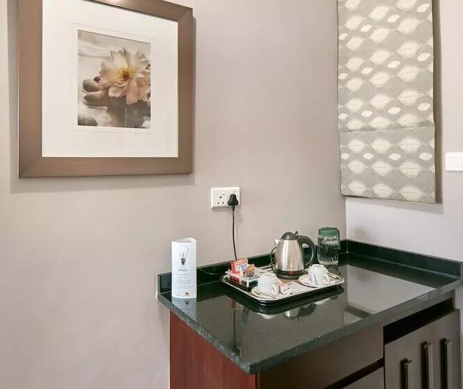 هتل Regent Select