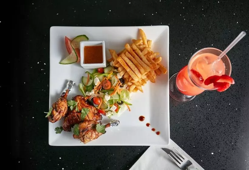 هتل Regent Select