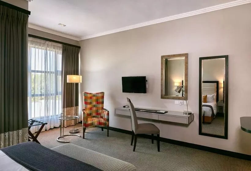 هتل Regent Select