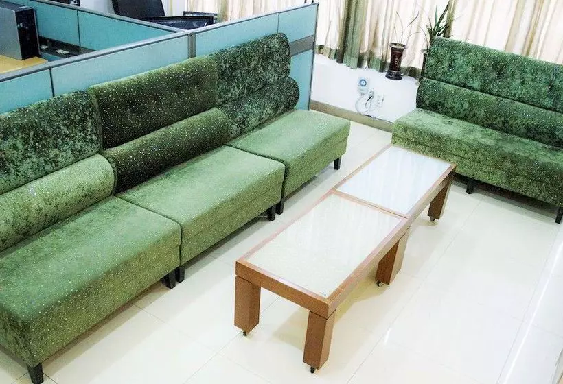 Отель Themepark Tourist