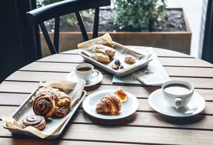 בית מלון כפרי Van Zandt