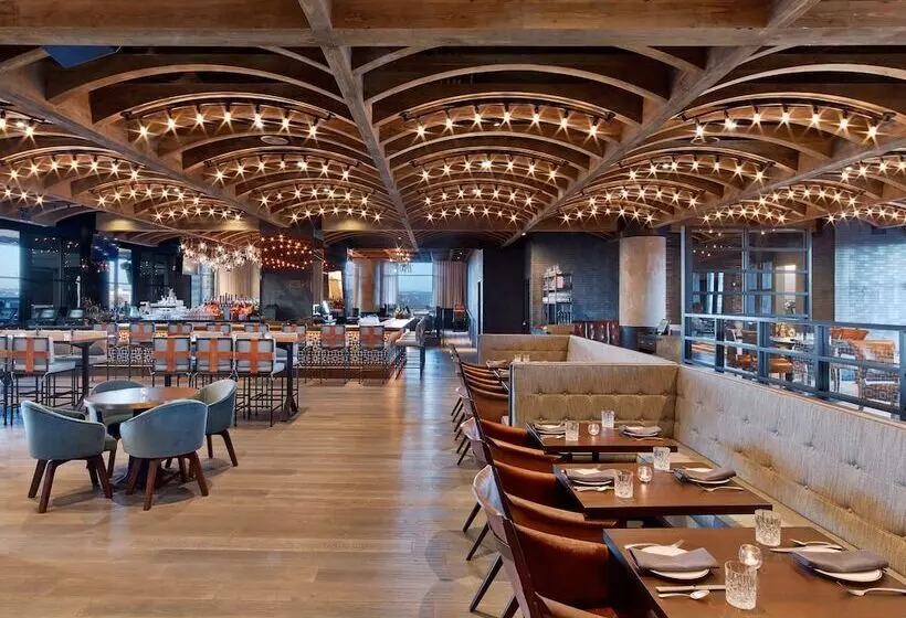 בית מלון כפרי Van Zandt