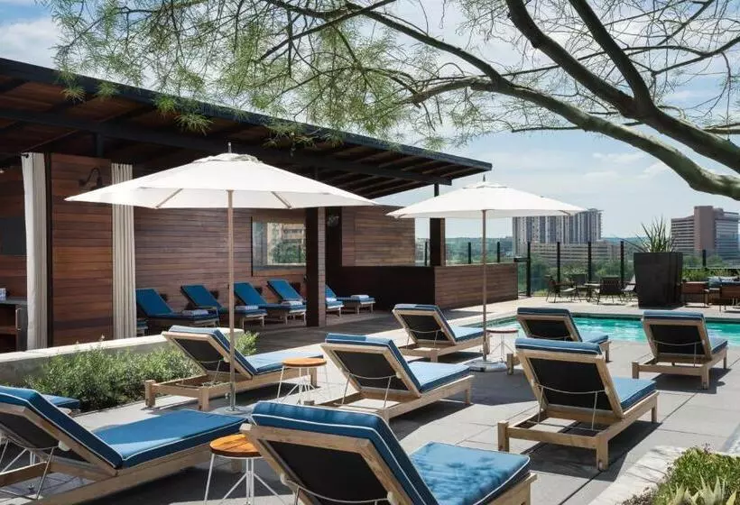 בית מלון כפרי Van Zandt