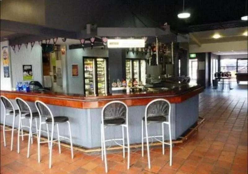 ホテル Walkabout Lodge