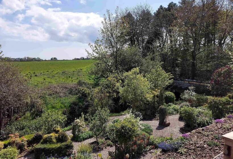 6 Star Unique & Gorgeous Cottage Bridge Cottage