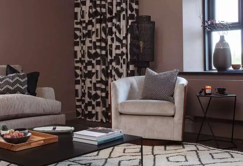 6 Star Unique & Gorgeous Cottage   Bridge Cottage