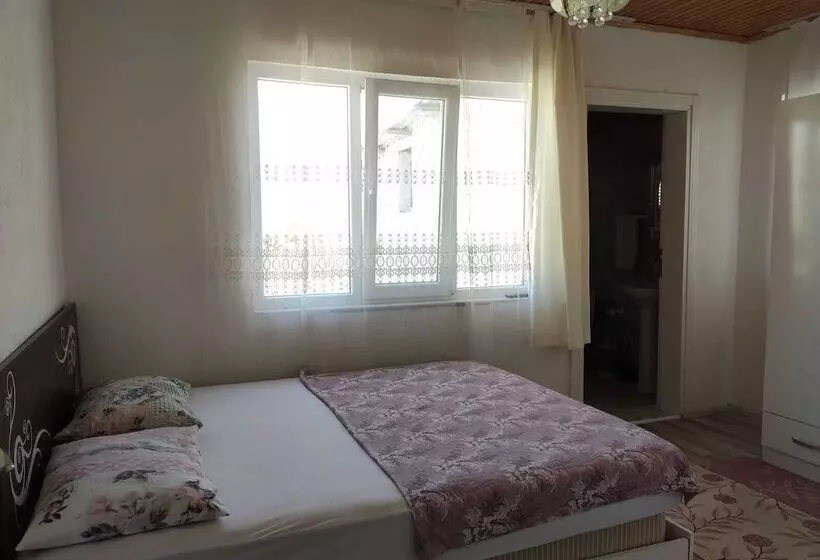 Beyaz Adalar Atlihan Apart Otel