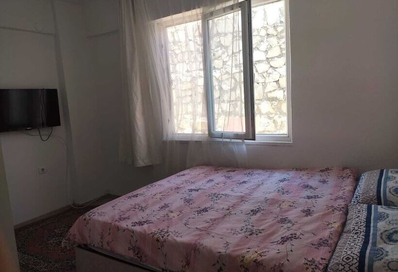 Beyaz Adalar Atlihan Apart Otel