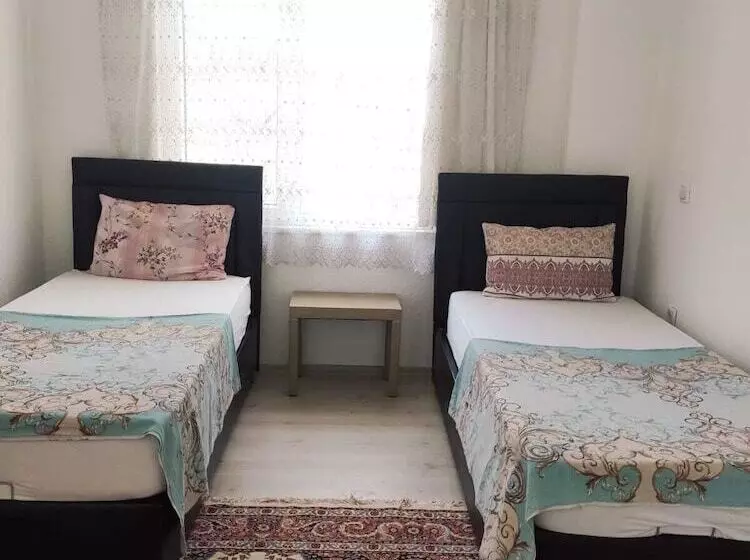 Beyaz Adalar Atlihan Apart Otel