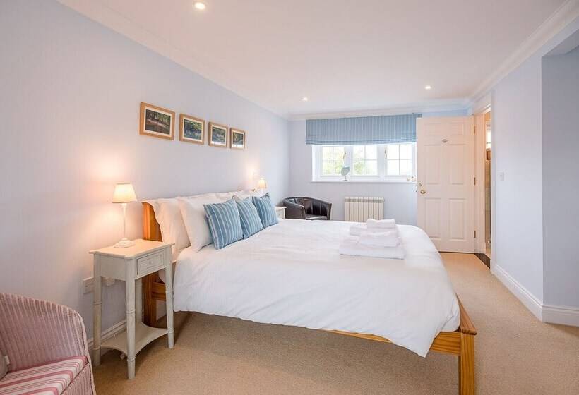 Bluebells Aldeburgh Air Manage Suffolk