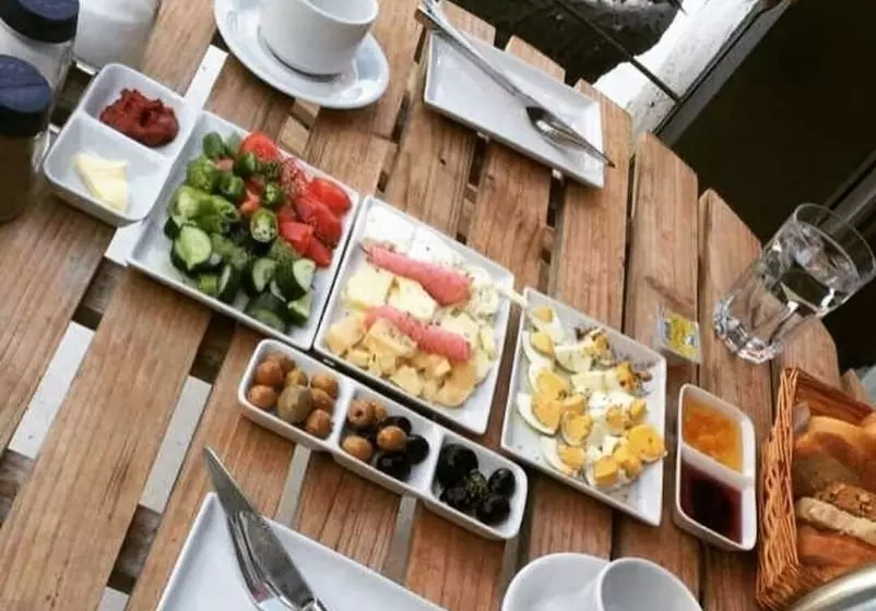 Cesme Marina Sahil Otel