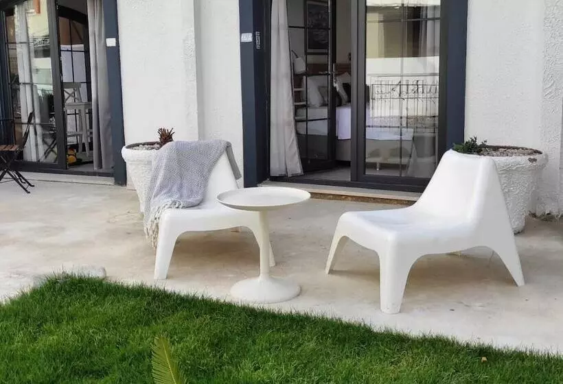 Cesme Marina Sahil Otel