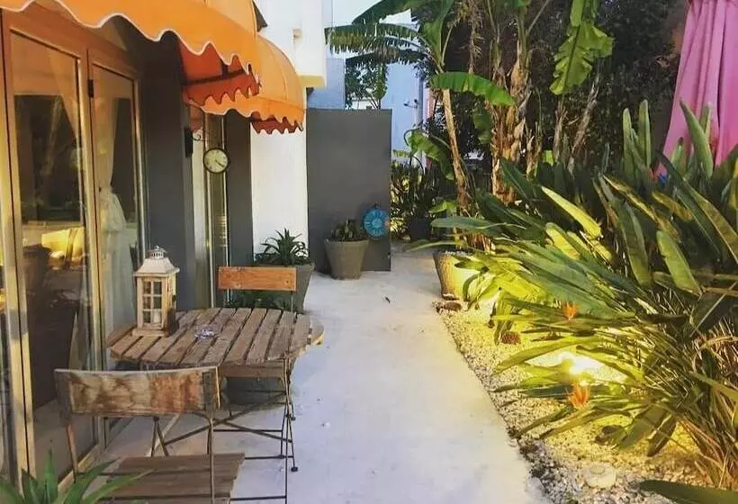 Cesme Marina Sahil Otel