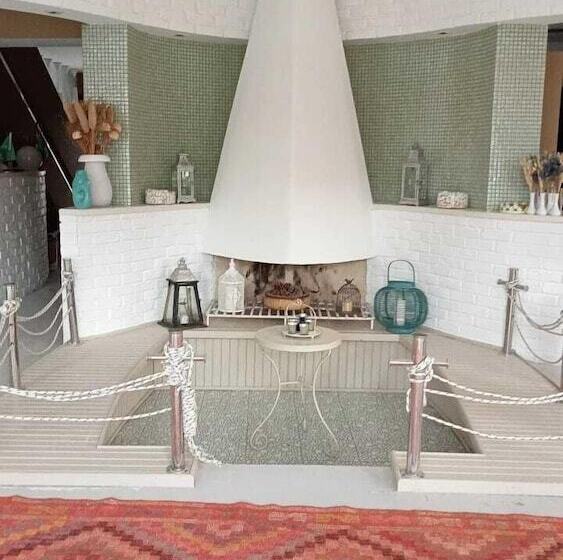 Cesme Marina Sahil Otel