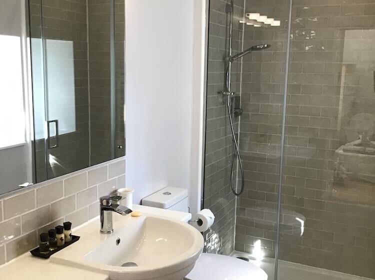 Courtyard Cottage Adults Only