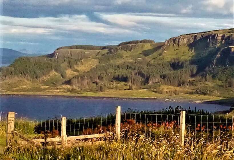 Croft 7 Geary Self Catering Studio