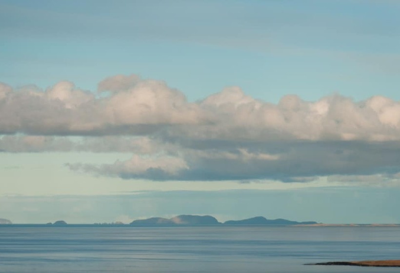 Croft 7 Geary Self Catering Studio