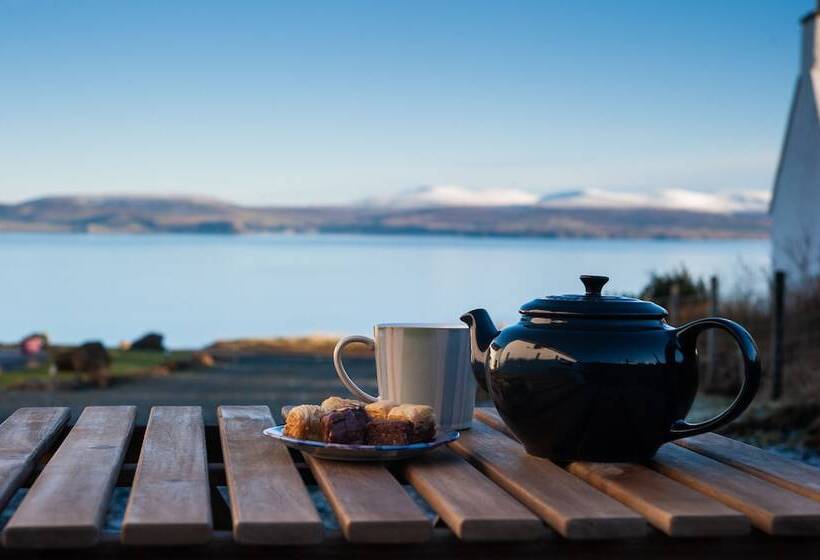 Croft 7 Geary Self Catering Studio