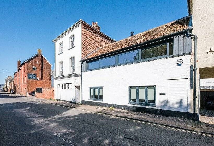 Cross Barn, Aldeburgh