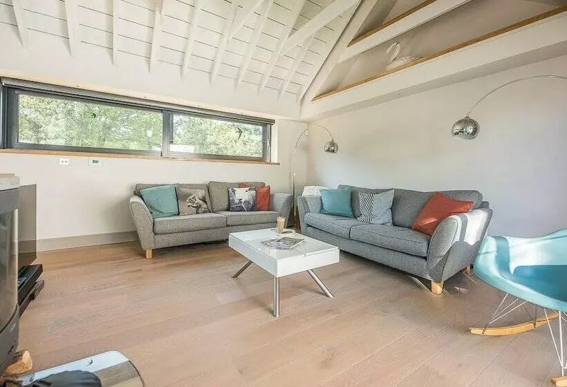 Cross Barn, Aldeburgh