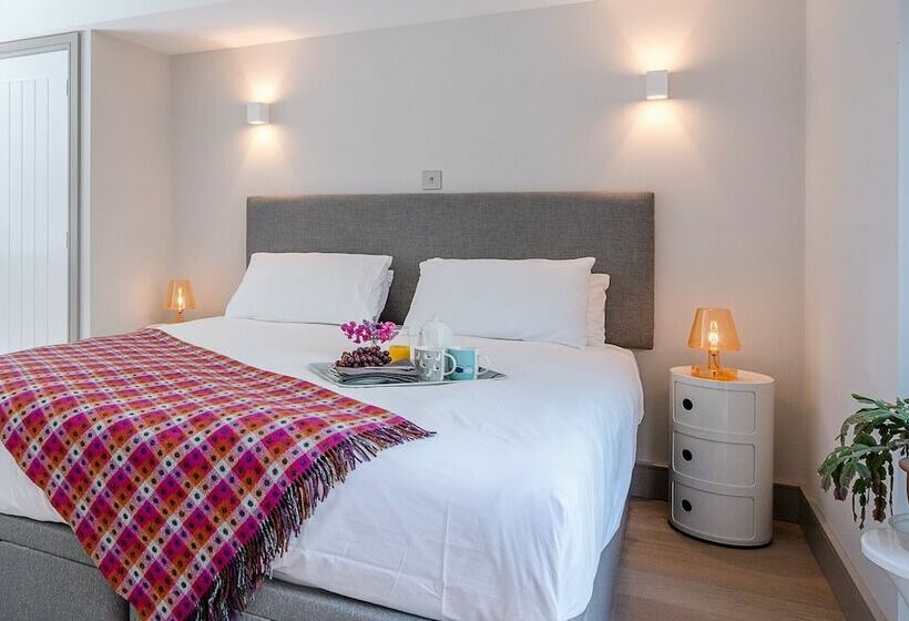 Cross Barn, Aldeburgh