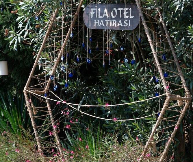 Fi̇la Otel Ayvalik