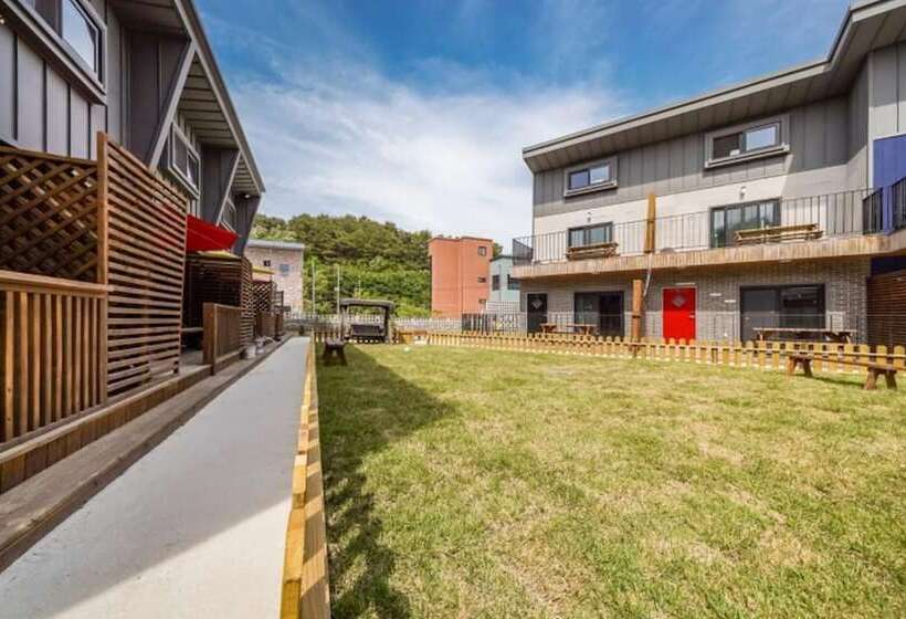 Gangneung Nine One Dog Pension