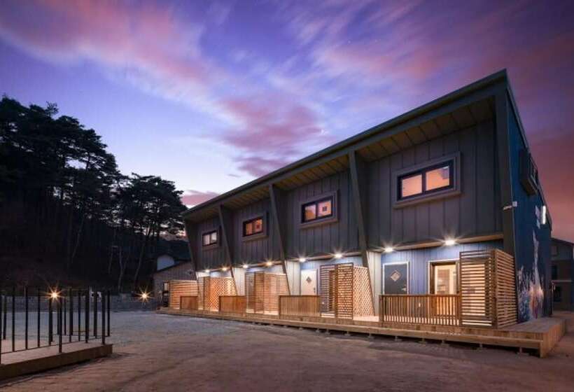 Gangneung Nine One Dog Pension