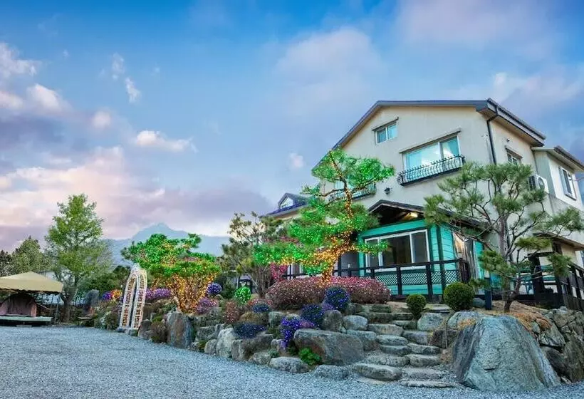 Gapyeong Maplein Pension