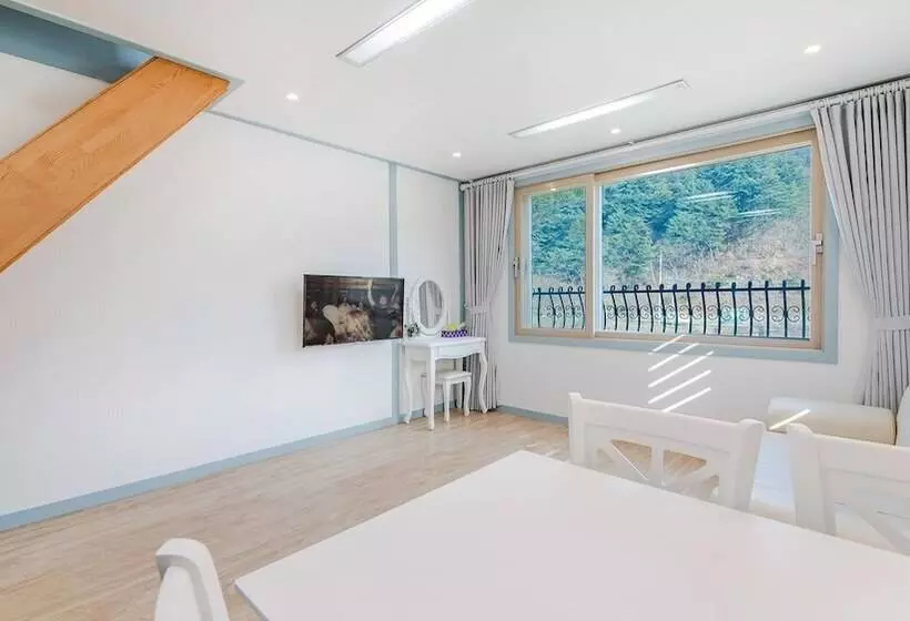Gapyeong Maplein Pension