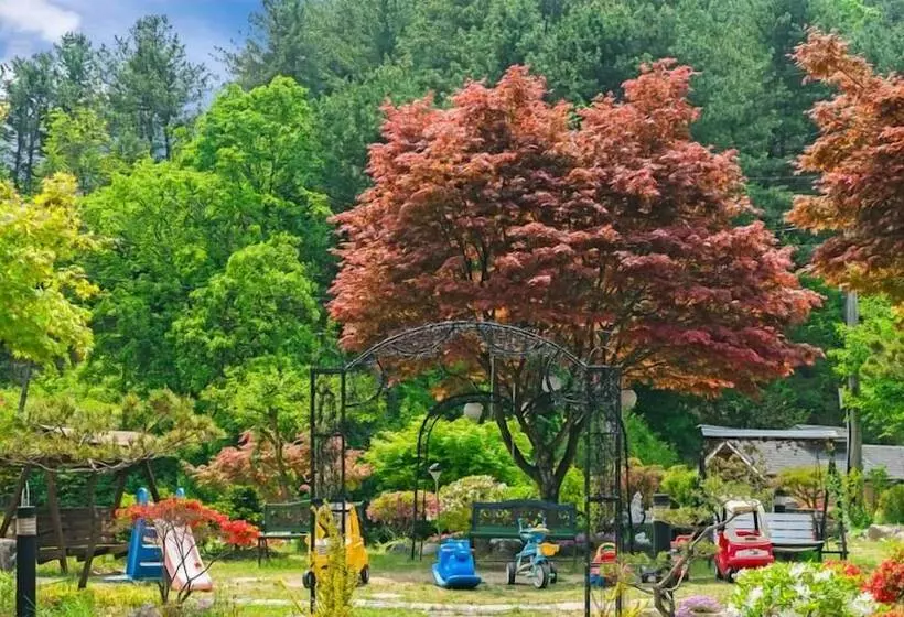 Gapyeong Yeheaden Pension