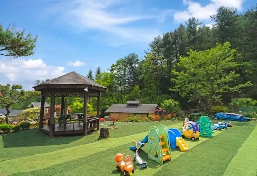 Gapyeong Yeheaden Pension