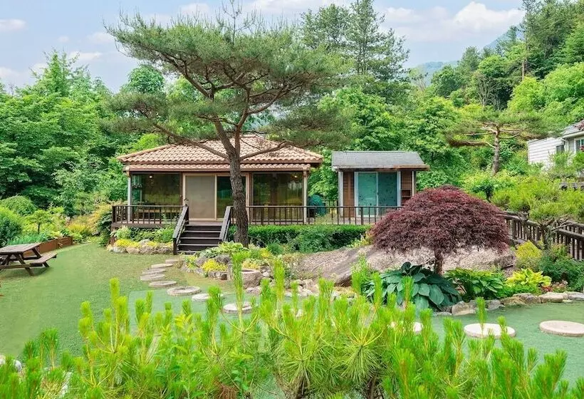Gapyeong Yeheaden Pension