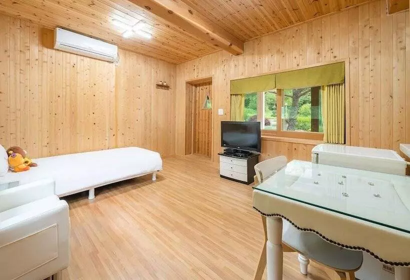 Gapyeong Yeheaden Pension