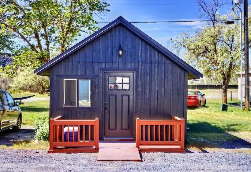 Hotelli Blue Lake Resort