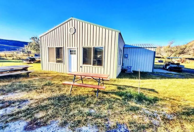 Hotelli Blue Lake Resort