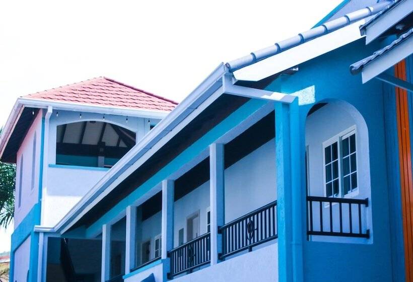 هتل Ocean View Beach