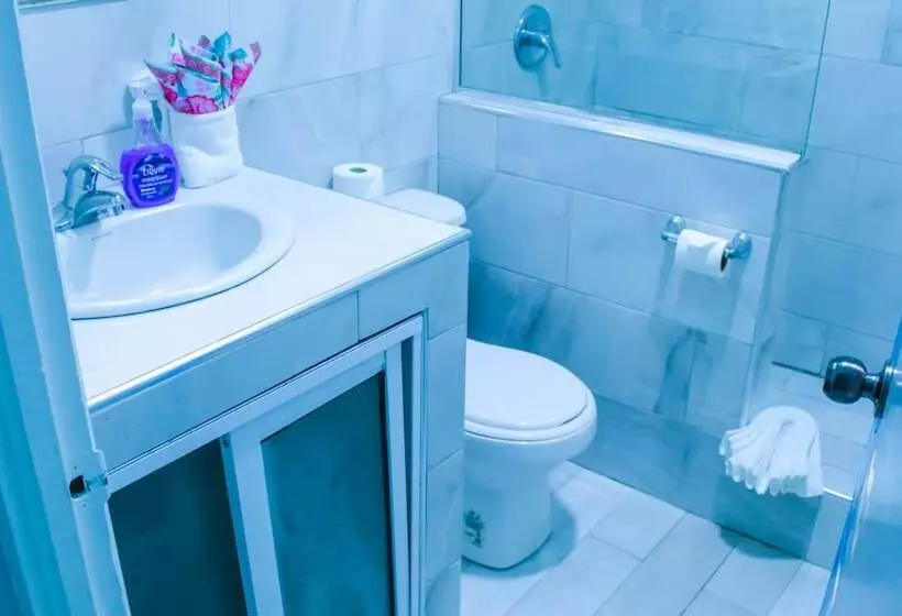 هتل Ocean View Beach