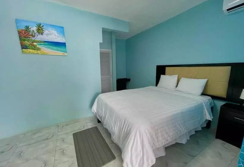 هتل Ocean View Beach