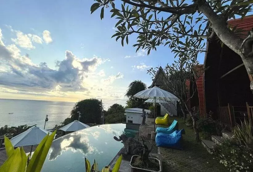 Hotelli Permata Hill Nusa Penida