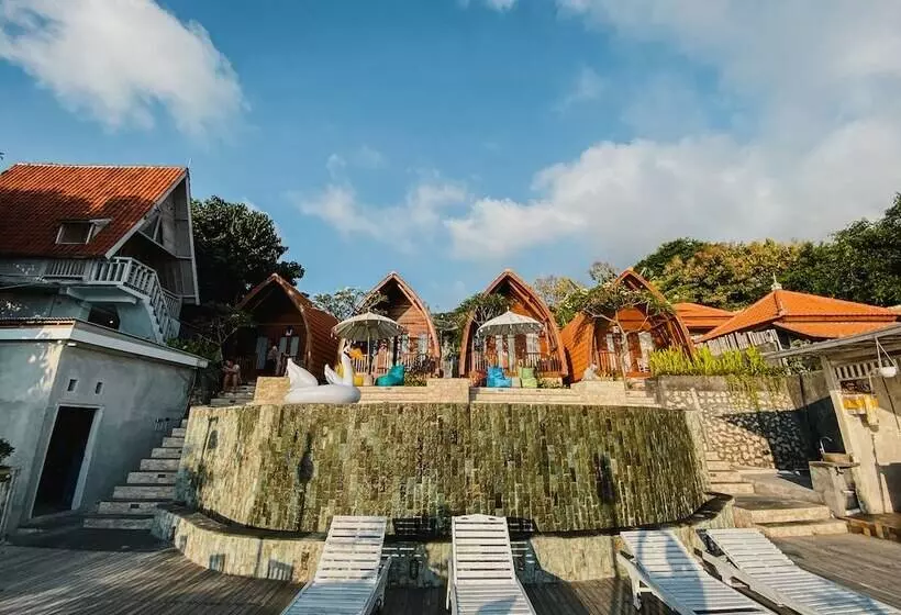 Hotelli Permata Hill Nusa Penida