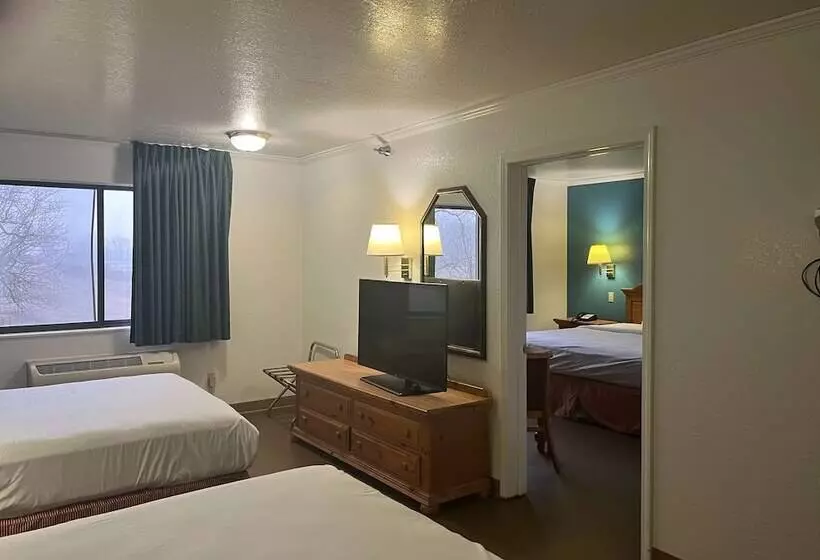 Motel 6 Portland, In