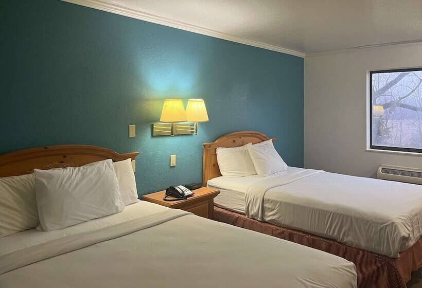 Motel 6 Portland, In