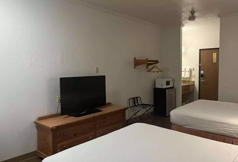 Motel 6 Portland, In