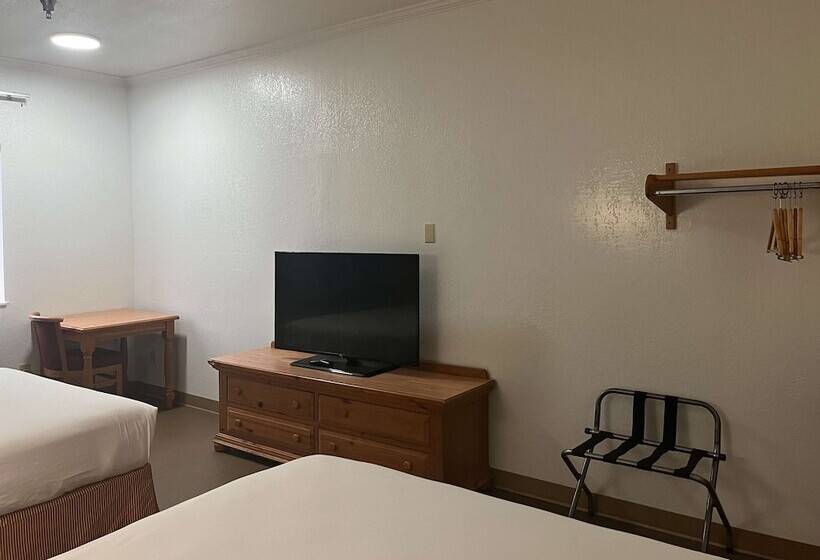 Motel 6 Portland, In