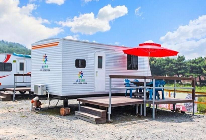 Hotel Taean Badamulgyeong Caravan