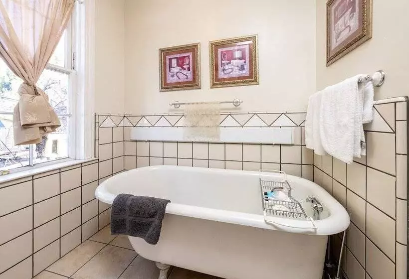 Hotelli The Dutch Flat