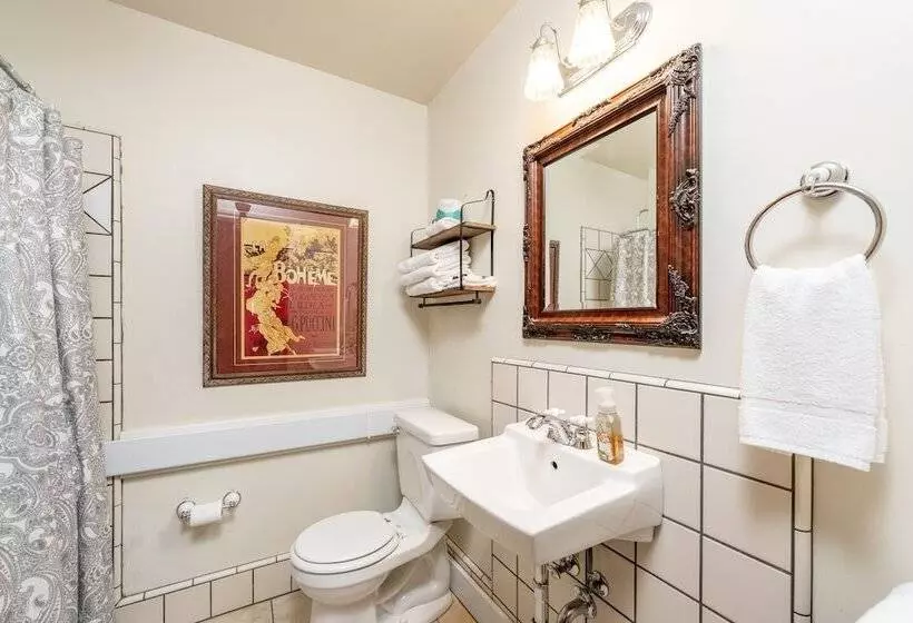 Hotelli The Dutch Flat