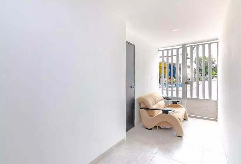 Hotelli Tranvia Santa Marta